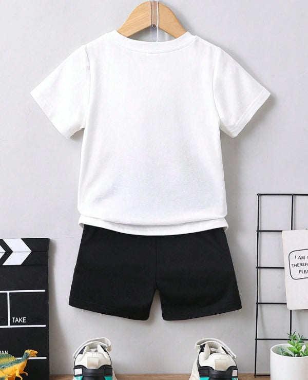 WB Optimistic Tiger Graphic Set